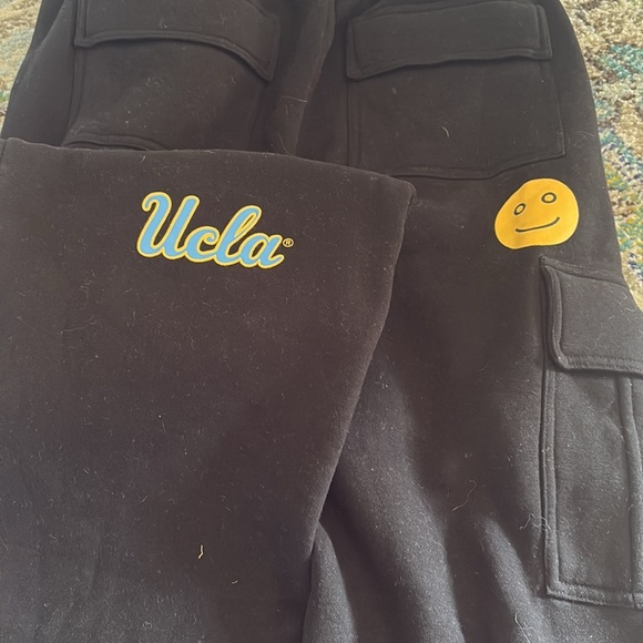 Hype and Vice UCLA Cargo Sweats - Picture 4 of 4